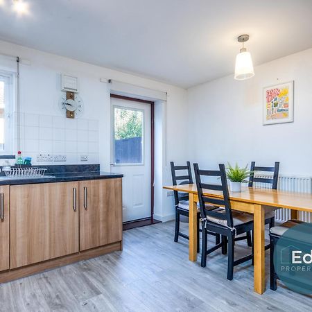 City Centre Townhouse, Sleeps 8, Free Parking Саутгемптон Екстер'єр фото