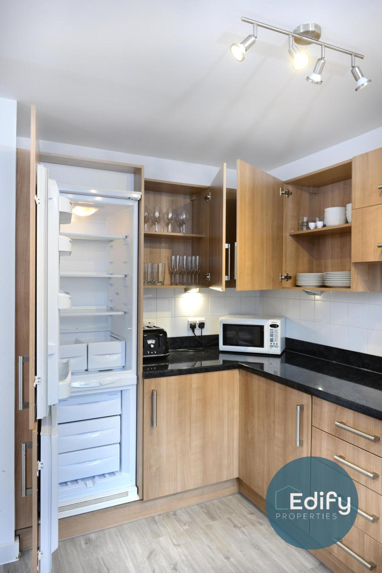 City Centre Townhouse, Sleeps 8, Free Parking Саутгемптон Екстер'єр фото